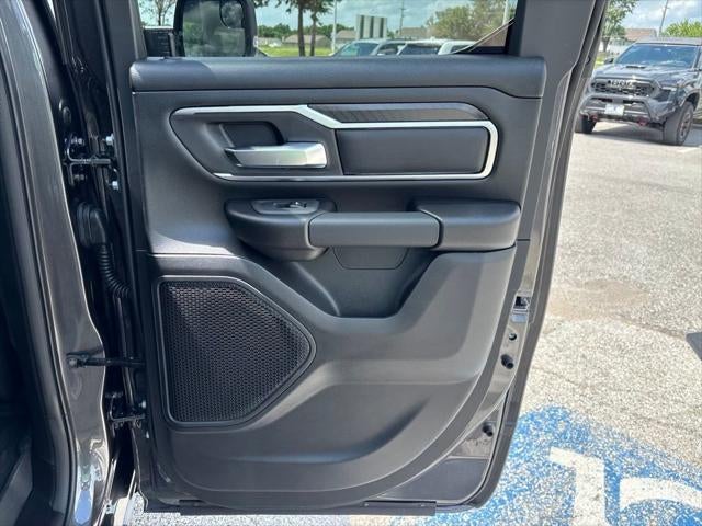 2026 RAM Ram 1500 RAM 1500 BIG HORN QUAD CAB 4X4 6'4' BOX