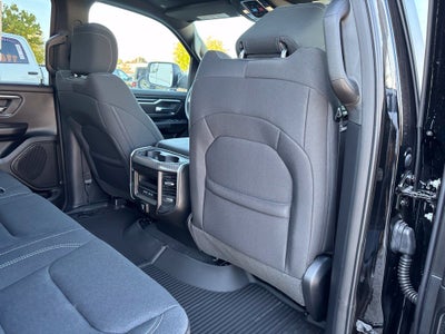 2027 RAM Ram 1500 RAM 1500 BIG HORN CREW CAB 4X4 5'7' BOX
