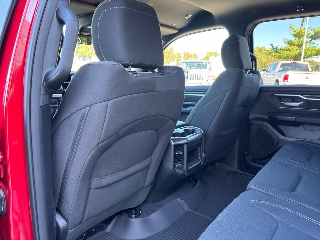 2027 RAM Ram 1500 RAM 1500 BIG HORN CREW CAB 4X4 5'7' BOX