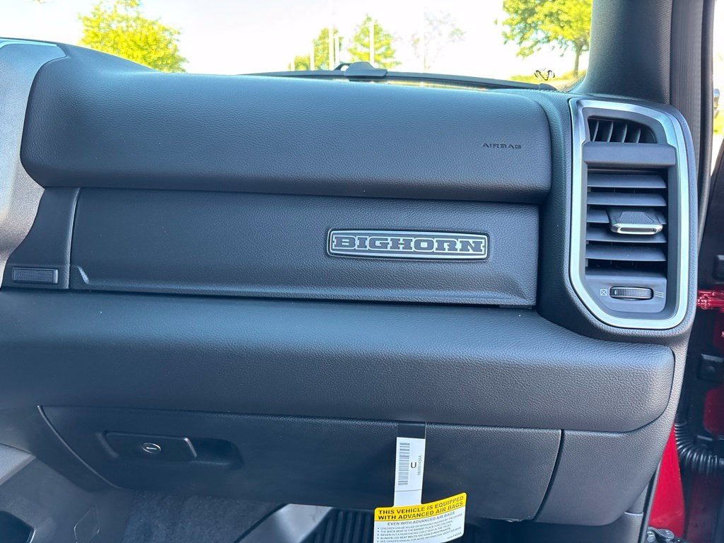 2027 RAM Ram 1500 RAM 1500 BIG HORN CREW CAB 4X4 5'7' BOX