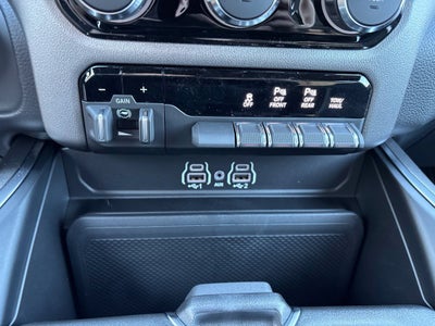2027 RAM Ram 1500 RAM 1500 BIG HORN CREW CAB 4X4 5'7' BOX