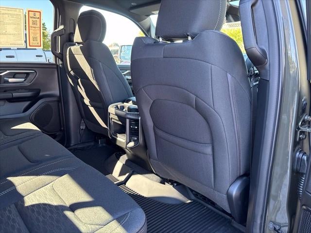 2027 RAM Ram 1500 RAM 1500 BIG HORN CREW CAB 4X4 5'7' BOX
