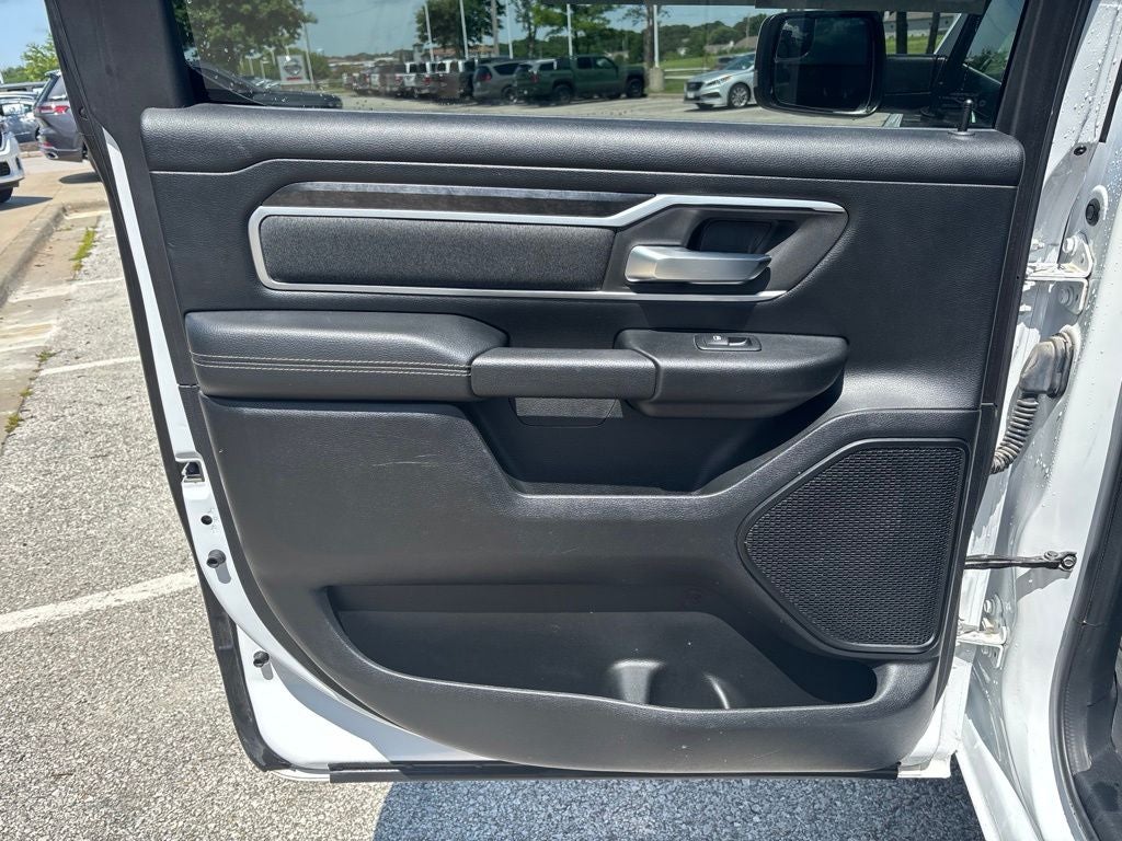 2020 RAM 1500 Big Horn Crew Cab 4x4 5'7' Box