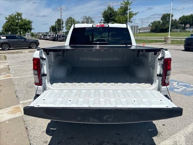 2020 RAM 1500 Big Horn Crew Cab 4x4 5'7' Box
