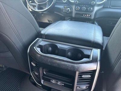 2020 RAM 1500 Big Horn Crew Cab 4x4 5'7' Box