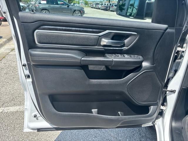 2020 RAM 1500 Big Horn Crew Cab 4x4 5'7' Box