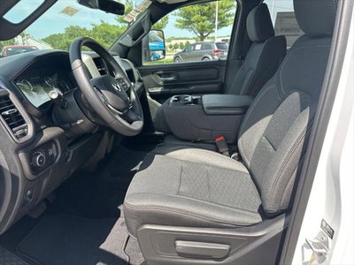 2026 RAM Ram 1500 RAM 1500 TRADESMAN CREW CAB 4X4 5'7' BOX