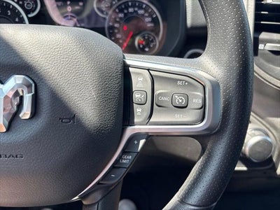 2026 RAM 1500 RAM 1500 EXPRESS CREW CAB 4X4 5'7' BOX