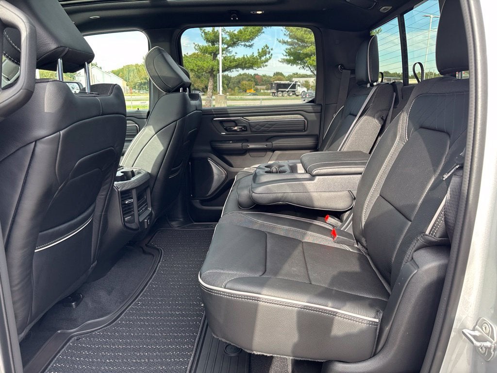 2027 RAM Ram 1500 RAM 1500 LIMITED CREW CAB 4X4 5'7' BOX