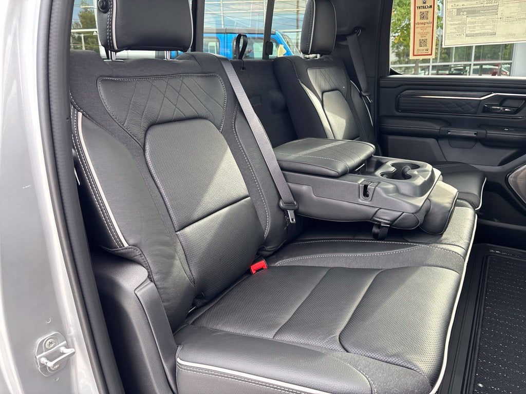2027 RAM Ram 1500 RAM 1500 LIMITED CREW CAB 4X4 5'7' BOX