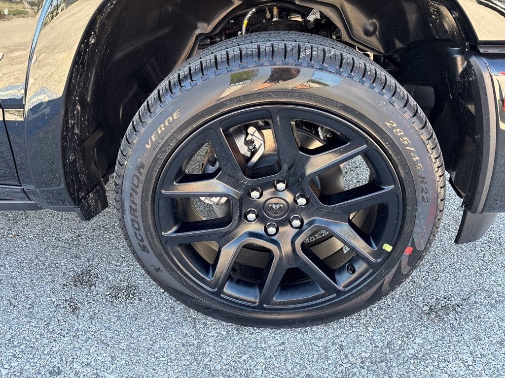 2027 RAM Ram 1500 RAM 1500 LIMITED CREW CAB 4X4 5'7' BOX