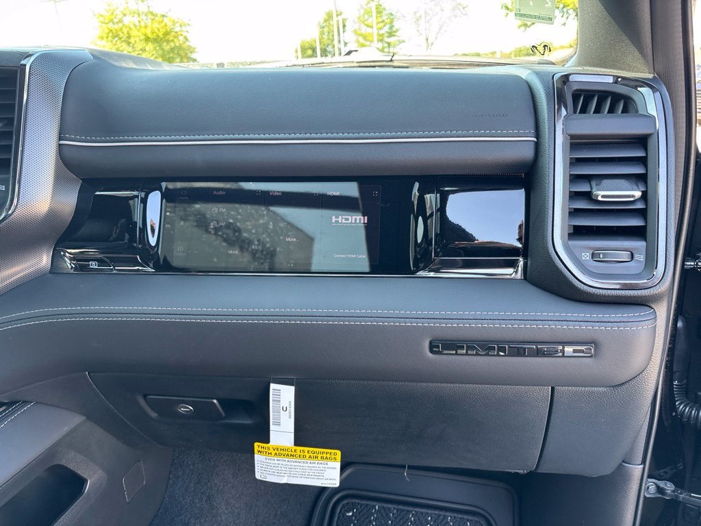 2027 RAM Ram 1500 RAM 1500 LIMITED CREW CAB 4X4 5'7' BOX