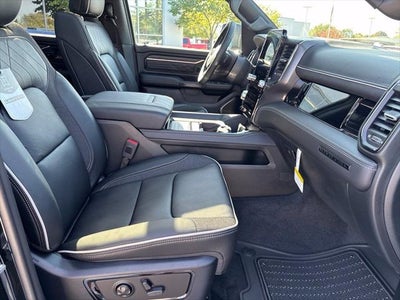 2027 RAM Ram 1500 RAM 1500 LIMITED CREW CAB 4X4 5'7' BOX