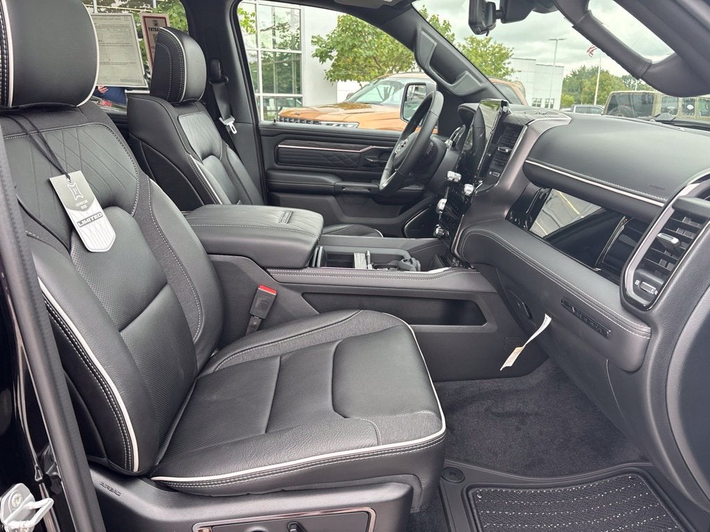2027 RAM Ram 1500 RAM 1500 LIMITED CREW CAB 4X4 5'7' BOX