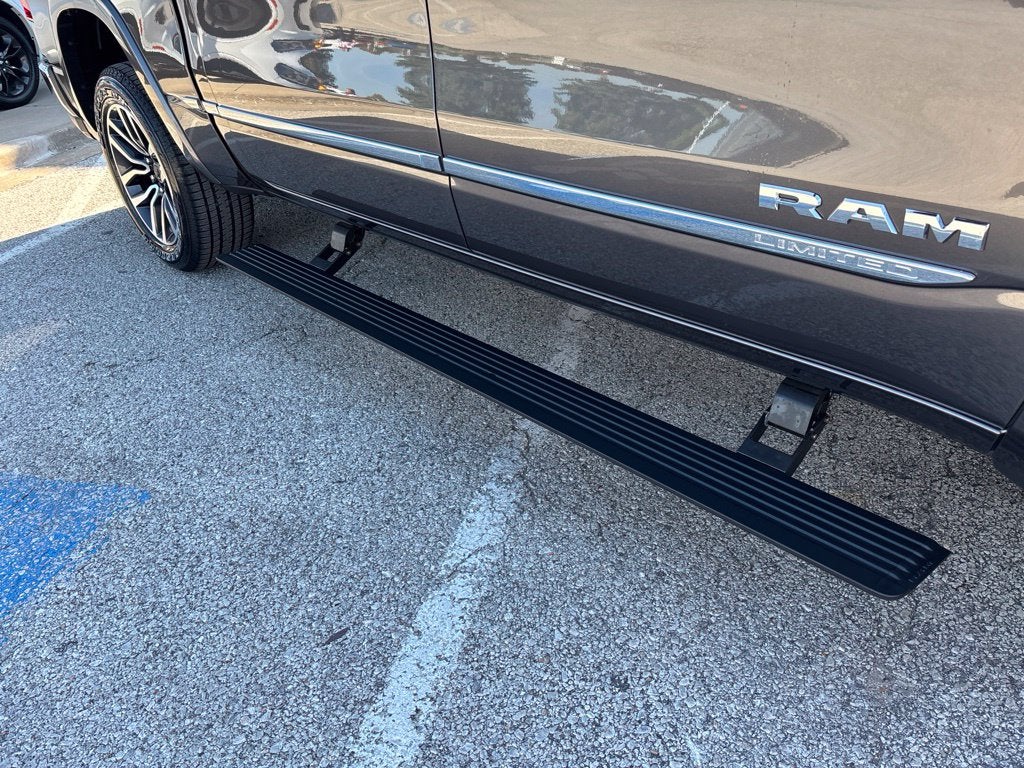 2027 RAM Ram 1500 RAM 1500 LIMITED CREW CAB 4X4 5'7' BOX