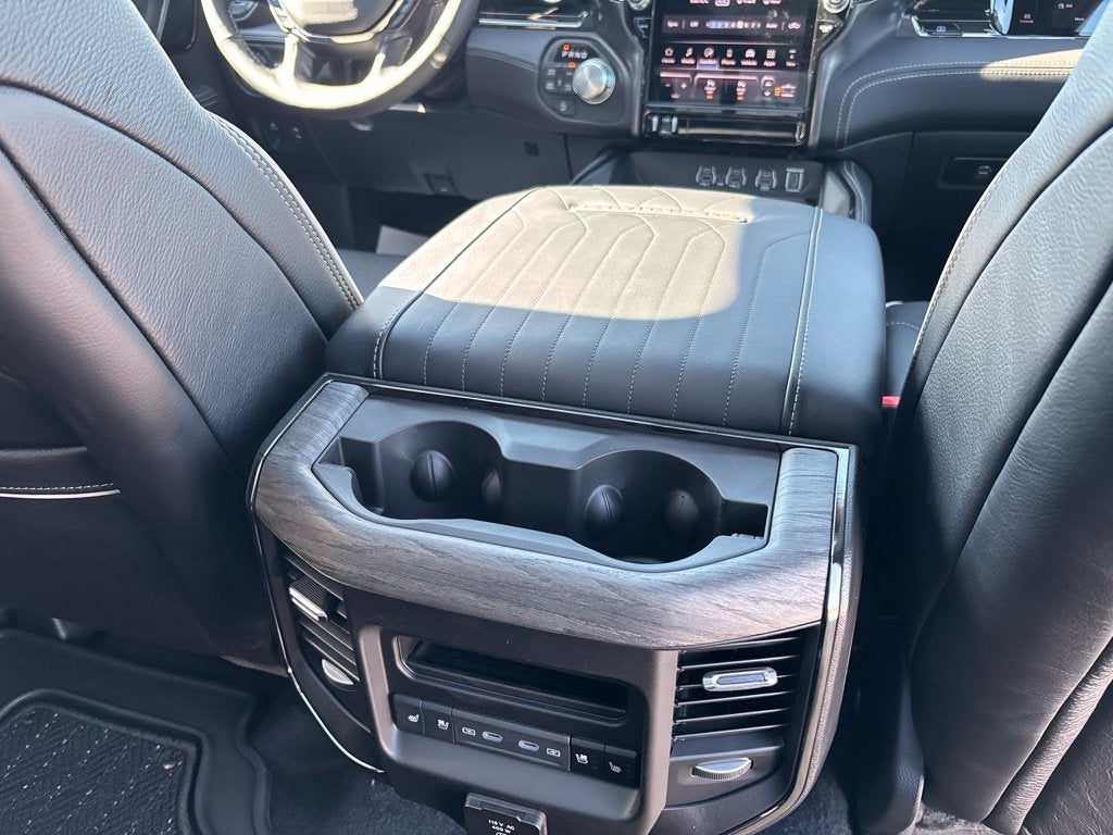 2027 RAM Ram 1500 RAM 1500 LIMITED CREW CAB 4X4 5'7' BOX