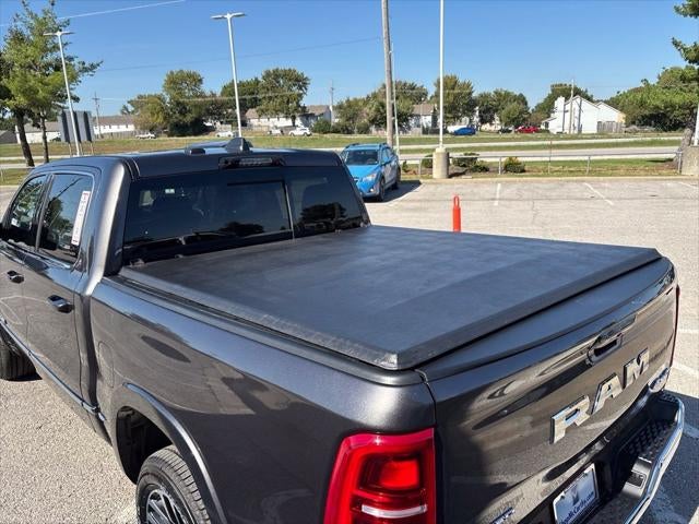 2027 RAM Ram 1500 RAM 1500 LIMITED CREW CAB 4X4 5'7' BOX
