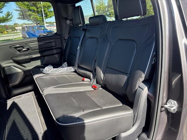 2027 RAM Ram 1500 RAM 1500 LIMITED CREW CAB 4X4 5'7' BOX