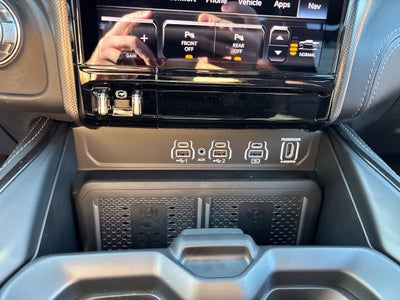 2027 RAM Ram 1500 RAM 1500 LIMITED CREW CAB 4X4 5'7' BOX