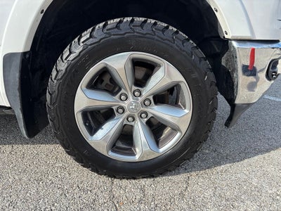 2019 RAM 1500 Limited Crew Cab 4x4 5'7' Box