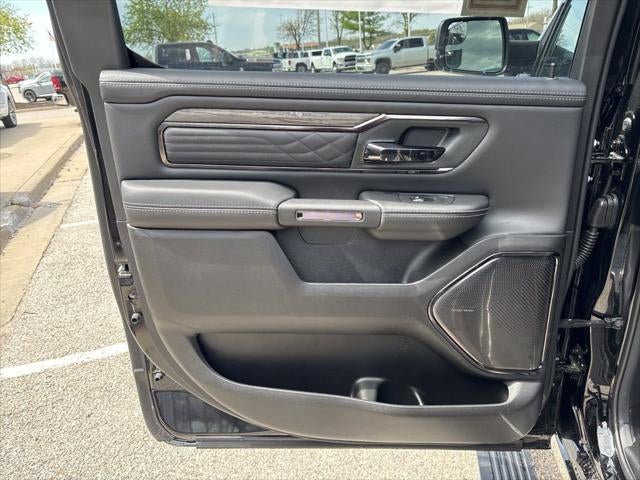 2026 RAM Ram 1500 RAM 1500 LIMITED CREW CAB 4X4 5'7' BOX