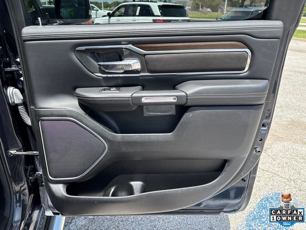 2021 RAM 1500 Laramie Crew Cab 4x4 5'7' Box