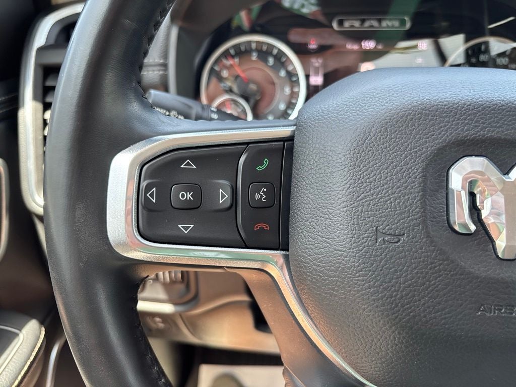 2021 RAM 1500 Laramie Crew Cab 4x4 5'7' Box