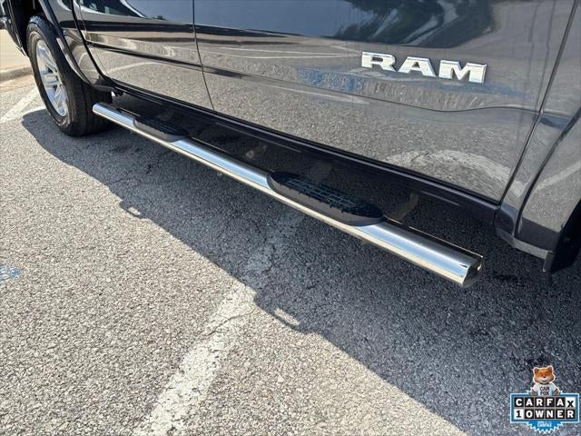2021 RAM 1500 Laramie Crew Cab 4x4 5'7' Box