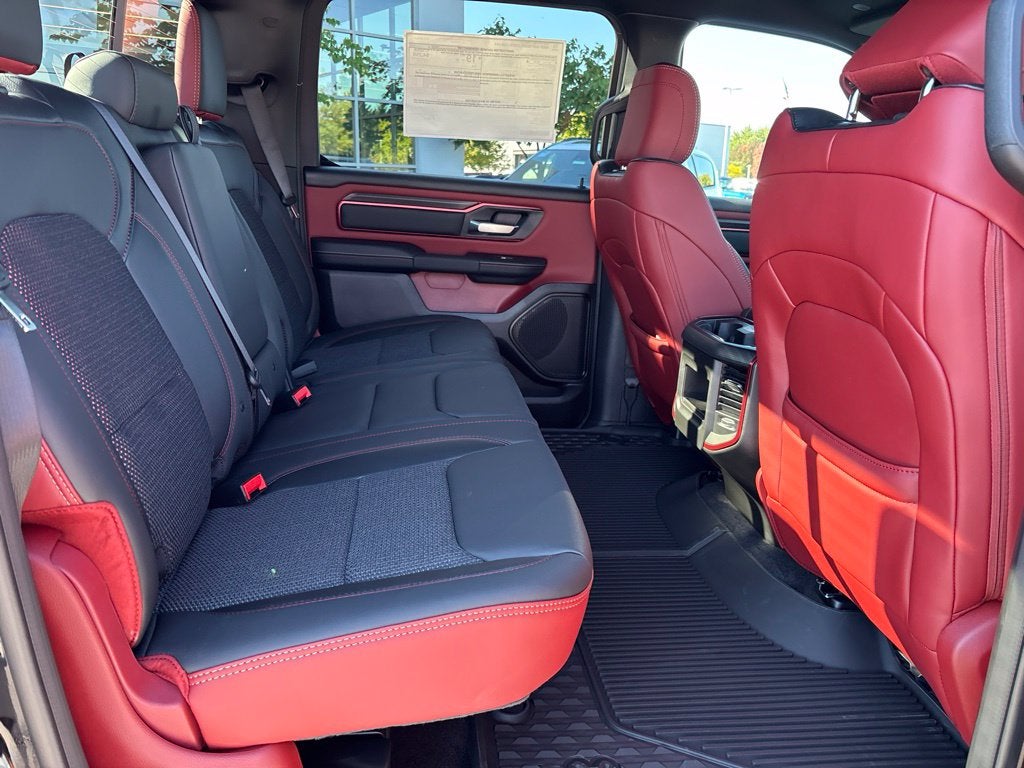 2027 RAM Ram 1500 RAM 1500 REBEL CREW CAB 4X4 5'7' BOX
