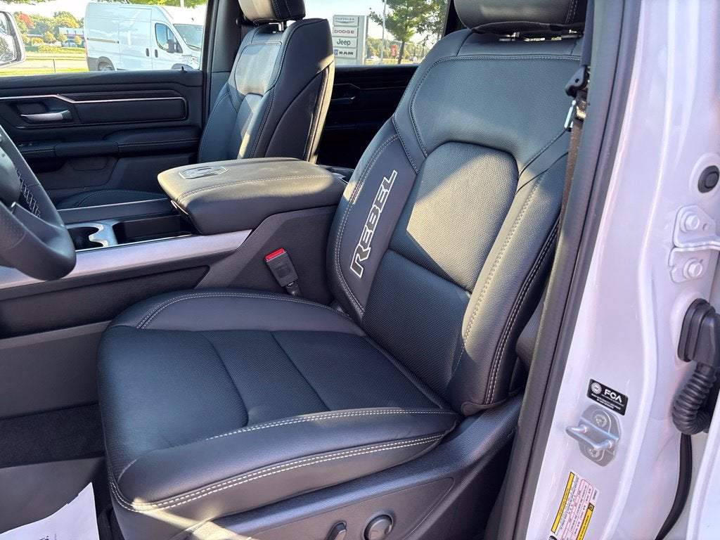 2027 RAM Ram 1500 RAM 1500 REBEL CREW CAB 4X4 5'7' BOX