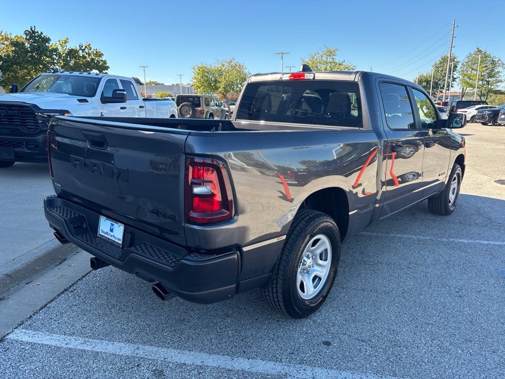 2027 RAM Ram 1500 RAM 1500 TRADESMAN CREW CAB 4X4 6'4' BOX