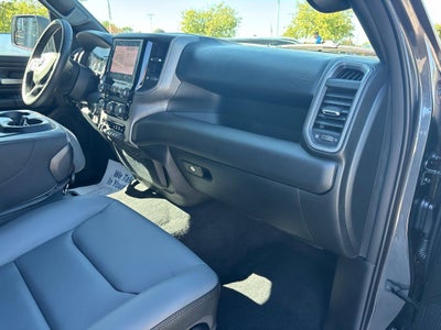2027 RAM Ram 1500 RAM 1500 TRADESMAN CREW CAB 4X4 6'4' BOX