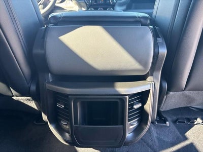 2027 RAM Ram 1500 RAM 1500 TRADESMAN CREW CAB 4X4 6'4' BOX