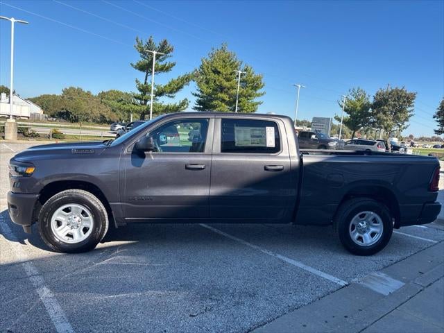2027 RAM Ram 1500 RAM 1500 TRADESMAN CREW CAB 4X4 6'4' BOX