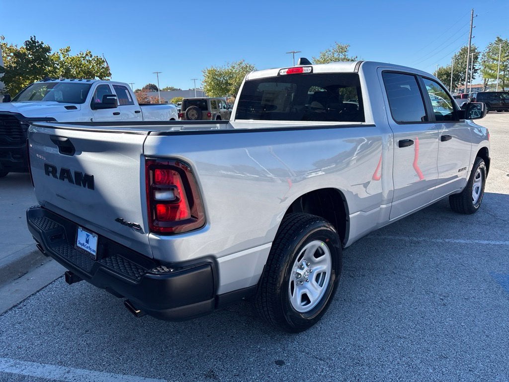 2027 RAM Ram 1500 RAM 1500 TRADESMAN CREW CAB 4X4 6'4' BOX