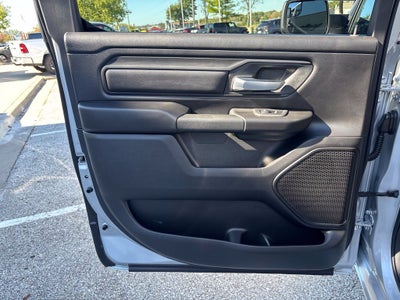 2027 RAM Ram 1500 RAM 1500 TRADESMAN CREW CAB 4X4 6'4' BOX