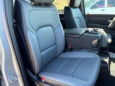 2027 RAM Ram 1500 RAM 1500 TRADESMAN CREW CAB 4X4 6'4' BOX