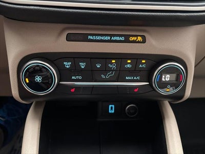 2020 Ford Escape SE