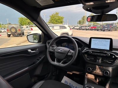 2025 Ford Escape ST-Line Select