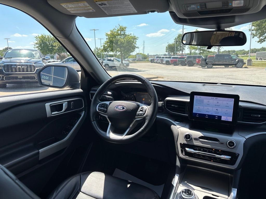 2024 Ford Explorer XLT