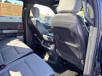 2024 Ford F-150 Lightning LARIAT