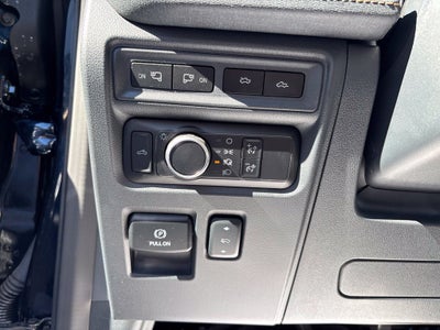 2024 Ford F-150 Lightning LARIAT