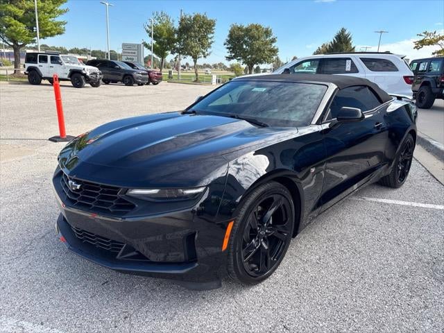 2023 Chevrolet Camaro RWD Convertible 2LT