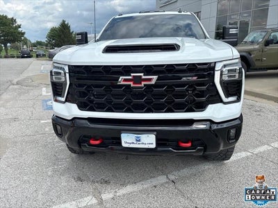 2024 Chevrolet Silverado 2500HD 4WD Crew Cab Standard Bed ZR2