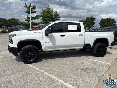 2024 Chevrolet Silverado 2500HD 4WD Crew Cab Standard Bed ZR2