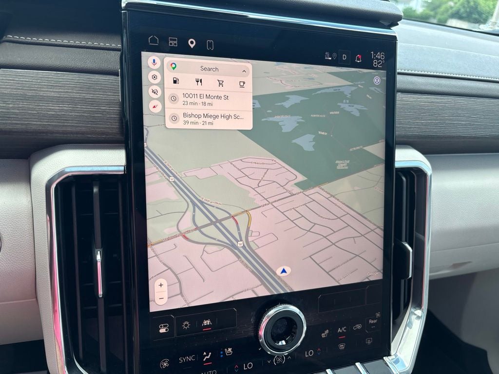2024 GMC Acadia AWD Denali