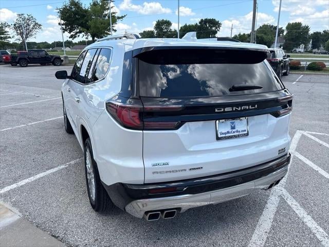 2024 GMC Acadia AWD Denali