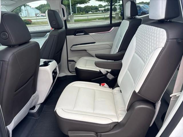 2024 GMC Acadia AWD Denali