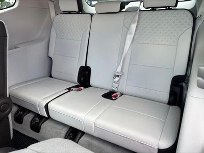 2024 GMC Acadia AWD Denali