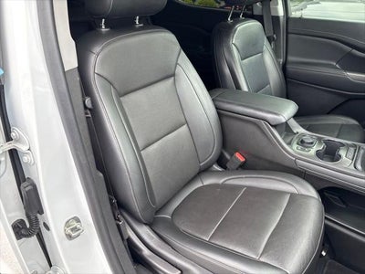 2023 GMC Acadia FWD SLT